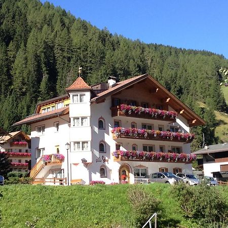 Garni B&B Schenk Sëlva di Val Gardena Eksteriør billede