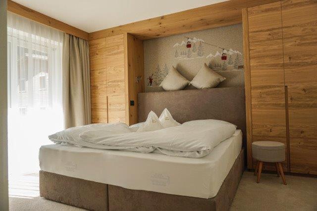 Garni B&B Schenk Sëlva di Val Gardena Eksteriør billede